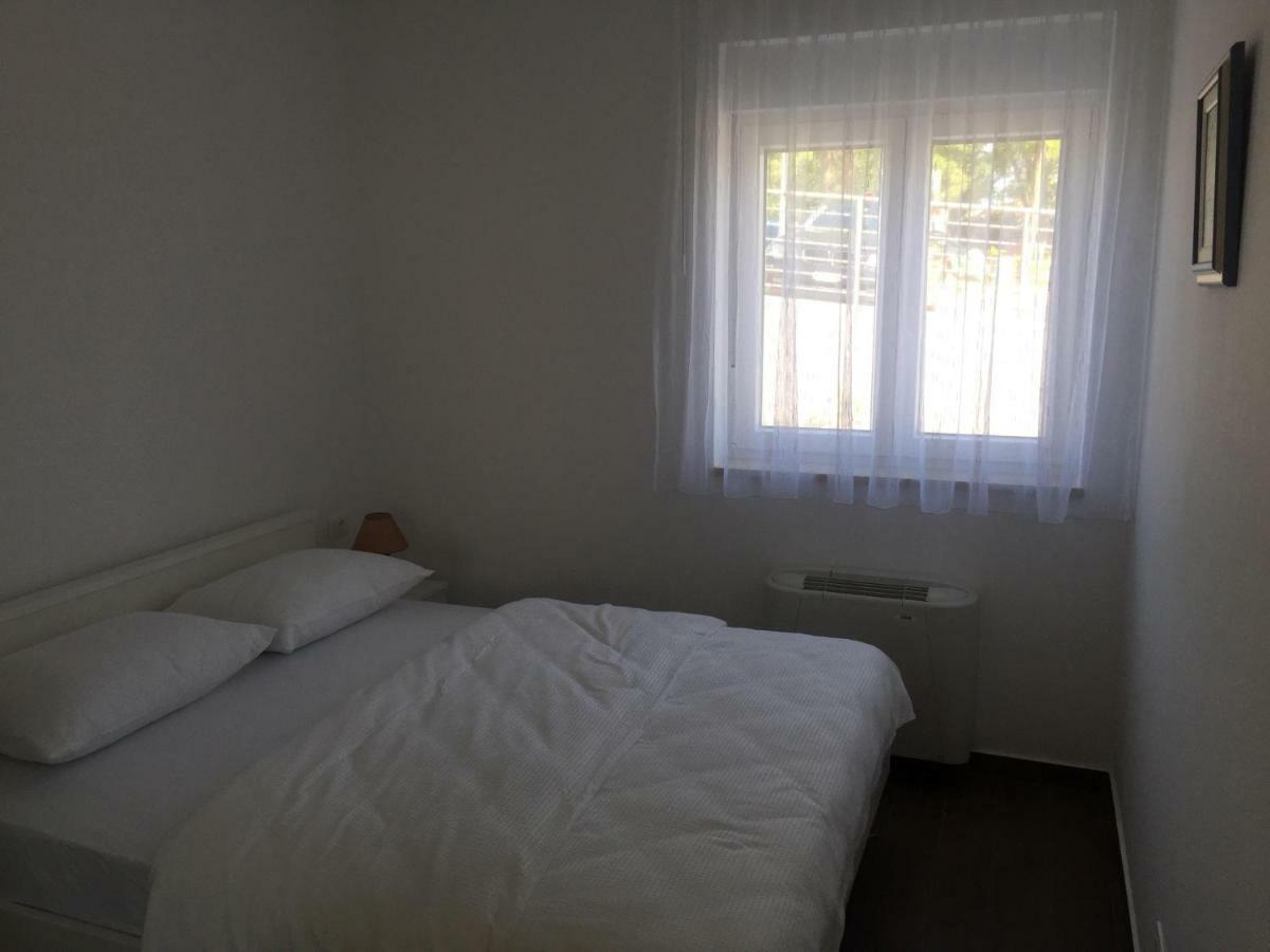 Bakovic Apartment Funtana Exterior photo